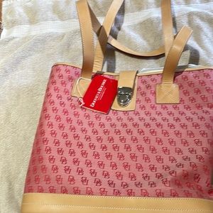 Brand new Donney and Bourke medium red shopper